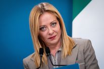 media/00/italianvotersreject_4850093t.jpg