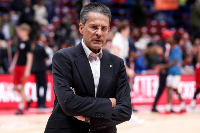 Real Madrid Basketball "stjæler" træner Pedro Martínez fra Valencia Basket