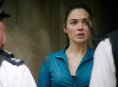 Gal Gadot må løbe stærkt for at redde sin søns liv i Prime Videos The Runner