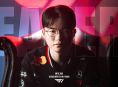 Faker forpligter sig til T1 med massiv flerårig kontraktforlængelse