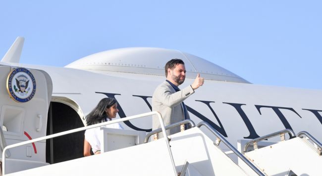 JD Vance understreger ikke-intervention midt i spændingerne mellem Indien og Pakistan