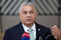 media/06/hungarydeploysmilitary_4860623t.jpg