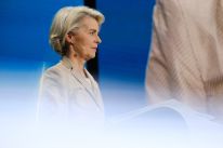 media/08/europeanleaderspledge_4820893t.jpg