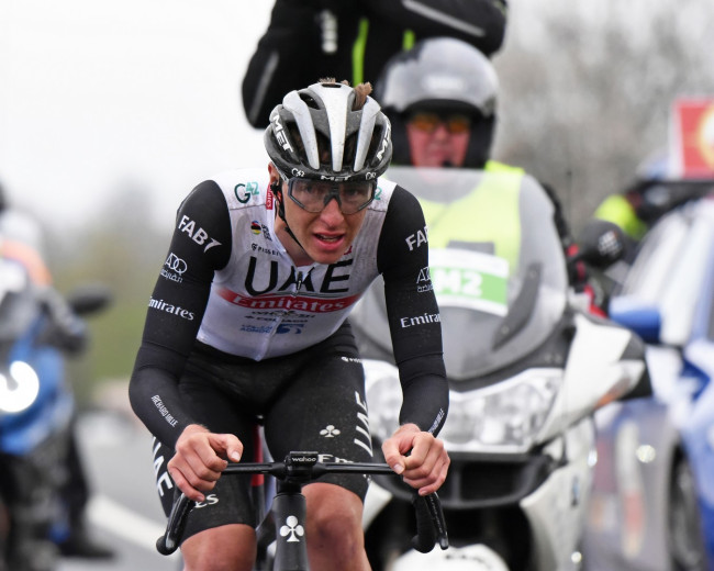 Tadej Pogačar sigter efter sin første Paris-Roubaix-sejr denne uge og en Monument-sejr i 2026