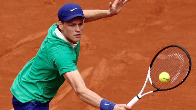 Jannik Sinner klager over tidsplanerne ved Madrid Open: "To kampe, der starter kl. 20:00, er for sent"