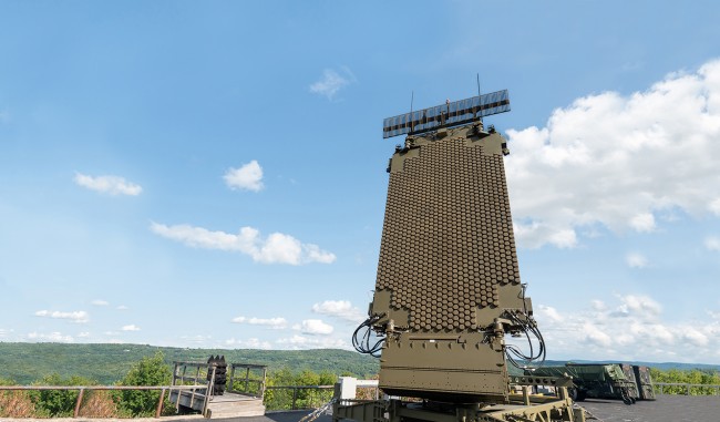 Danmark fremskynder Lockheed-radarerne for at styrke nordlig luftovervågning