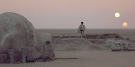 media/13/planeradstarwars_film_2551373t.jpg