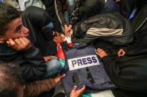 media/13/record129journalists_4821393t.jpg