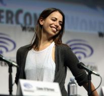 media/14/laurabaileydetalha_3201463t.jpg