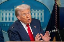media/16/trumpvowspermanently_4741693t.jpg