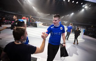 Den franske Overwatch-spiller aKm slutter sig til Dallas Fuel