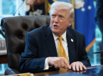 Donald Trump bekr&aelig;fter, at han ringede til FIFA-pr&aelig;sident Gianni Infantino for at "gennemg&aring;" Balogun-sanktionen