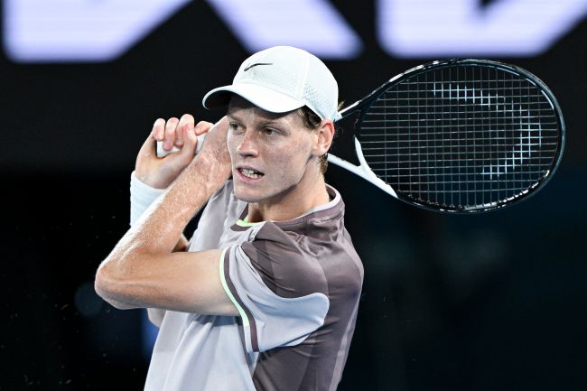 Jannik Sinner accepterer 3 måneders karantæne, midt i risikoen for en meget længere karantæne