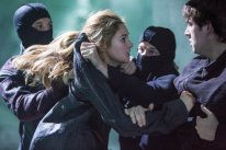 media/33/divergent_1283384t.jpg