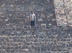 Breaking: En mand har &aring;bnet ild mod en gruppe turister i Teotihuac&aacute;n, Mexico, hvilket har efterladt to personer d&oslash;de.