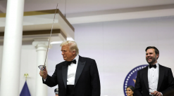 media/35/trumpfacesbacklash_4473523t.png