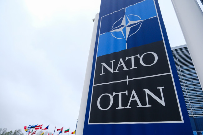 NATO siger, at det ikke er muligt for USA at suspendere Spanien, efter at interne e-mails antydede det