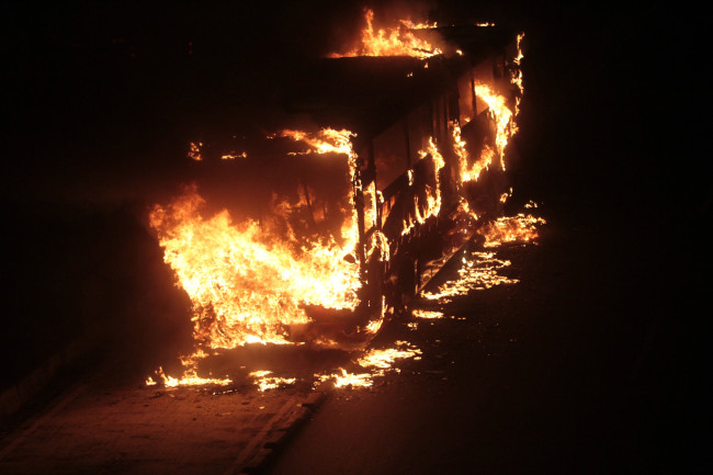 Brand brænder halvdelen af Burgos' busflåde ned