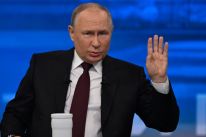 media/42/putinannouncesorthodox_4864273t.jpg