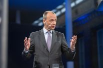 media/43/germanysignalsbreak_4564393t.jpg