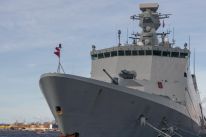 media/43/thisiconicfrigate_4684393t.jpg