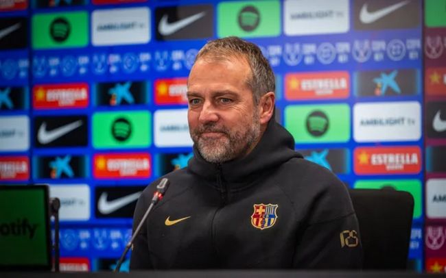 Hansi Flick har stor ros til Carlo Ancelotti før Copa-finalen: "Det er ikke rart at se, hvad der sker med ham"