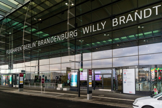 Berlin lufthavn lukker ned, da strejke stopper flyvninger