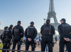 Paris-politiet vil bruge droner til at overv&aring;ge gaderne af frygt for uro under VM-kampen mellem Frankrig og Marokko
