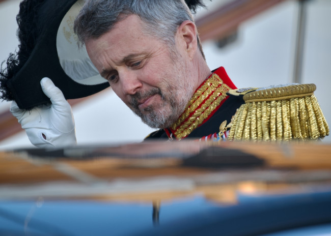 Danmarks konge Frederik besøger Grønland for at bekræfte enheden i Trumps arktiske interesse
