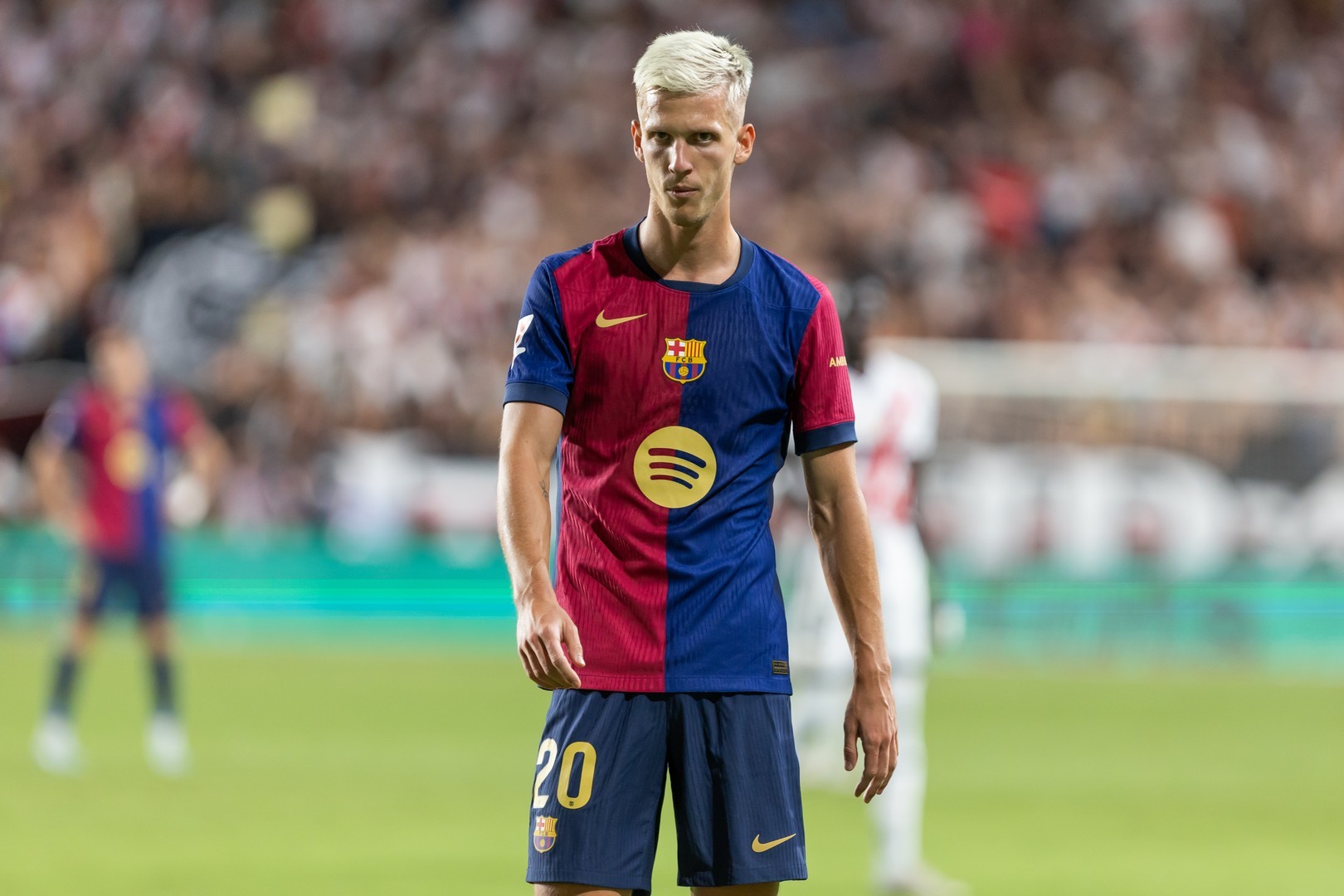 Den spanske regering accepterer FC Barcelonas anmodning, og Dani Olmo og Pau Víctor vil kunne spille igen
