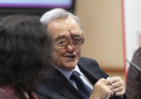 media/52/spanishscientistsachieve_4795203t.png