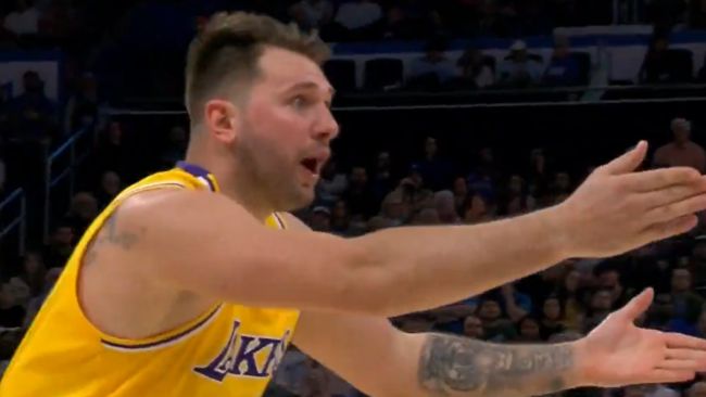Luka Doncics kontroversielle udvisning gør Lakers-tilhængere rasende
