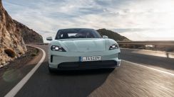 media/55/porscheu2019snewtaycan_4195523t.jpg
