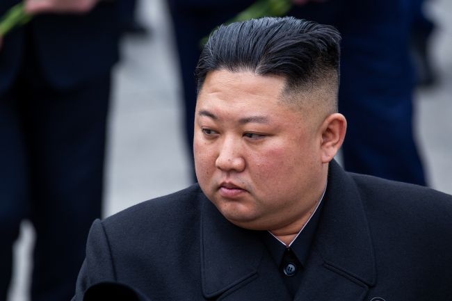 Nordkoreas leder bekræfter planerne om udvidelse af atomstyrkerne