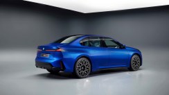 media/61/bmwfinallyofficially_4846103t.png
