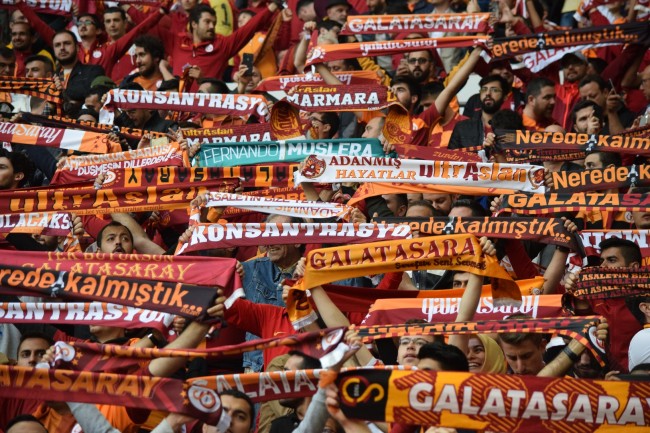 Galatasaray straffer Juventus med 5-2 og kommer tættere på Tottenham- eller Liverpool-kampen
