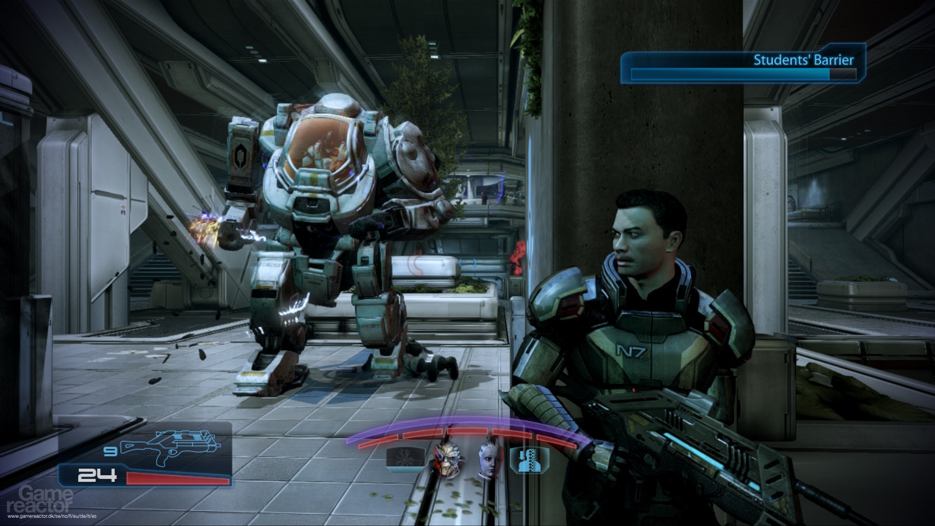 Масс вый. Масс эффект 1. Mass Effect 2007. Mass Effect 2007 игра. Mass Effect 1 2007.