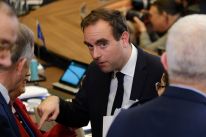 media/78/macronreappointslecornu_4697833t.jpg