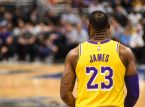 LeBron James forventes ikke at forlade Los Angeles Lakers og vil s&aelig;tte en ny NBA-rekord