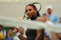 media/80/serenawilliamsdebunks_4748003t.jpg