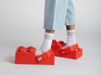 Lego og Crocs samarbejder om sjovt (og meget rektangul&aelig;rt) fodt&oslash;j