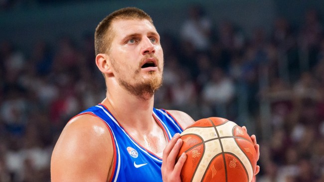 Nikola Jokić leverer en ny NBA-første med en gigantisk 56-pointspræstation for Denver Nuggets