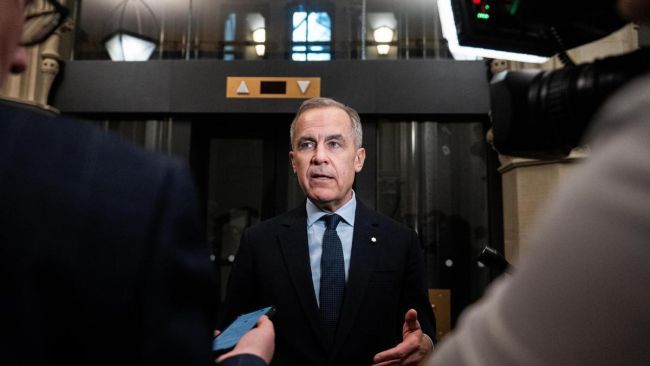 Den canadiske premierminister Mark Carney udskriver nyvalg