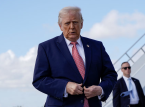 Trump siger, at Iran har anmodet om v&aring;benhvile, "men indtil da sender vi dem tilbage til stenalderen"