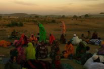 media/91/globaldisplacementset_4499143t.jpg