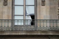 media/91/louvreheistpulled_4719163t.jpg