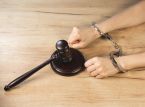Kinesisk ejendomsmagnat id&oslash;mt 30 &aring;rs f&aelig;ngsel for bedrageri, hvidvaskning af penge og v&aelig;rdipapirforbrydelser