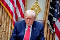 media/95/trumpthreatenshigher_4819583t.jpg