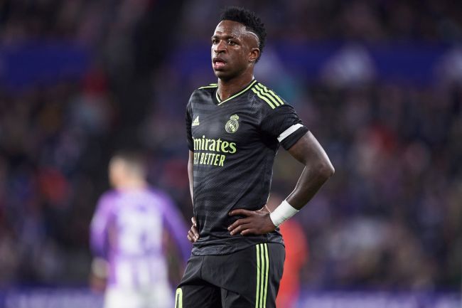 Carlo Ancelotti svarer om Vinícius' fremtid: "Han vælger ære"