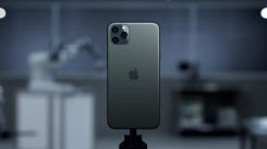 media/96/appleunveilsiphone_2959643t.jpg